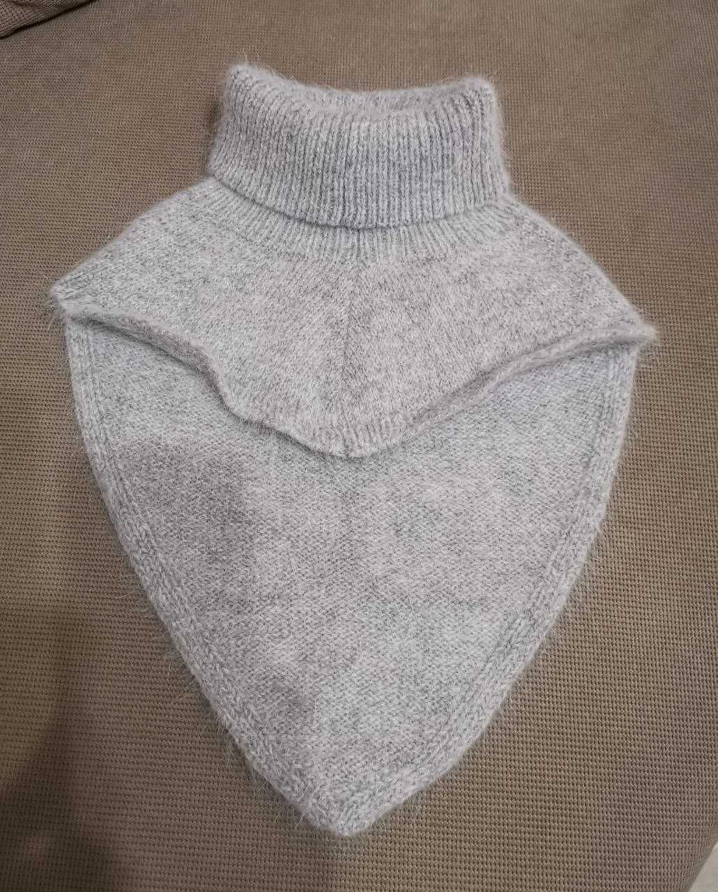 Продам зимнюю манишку