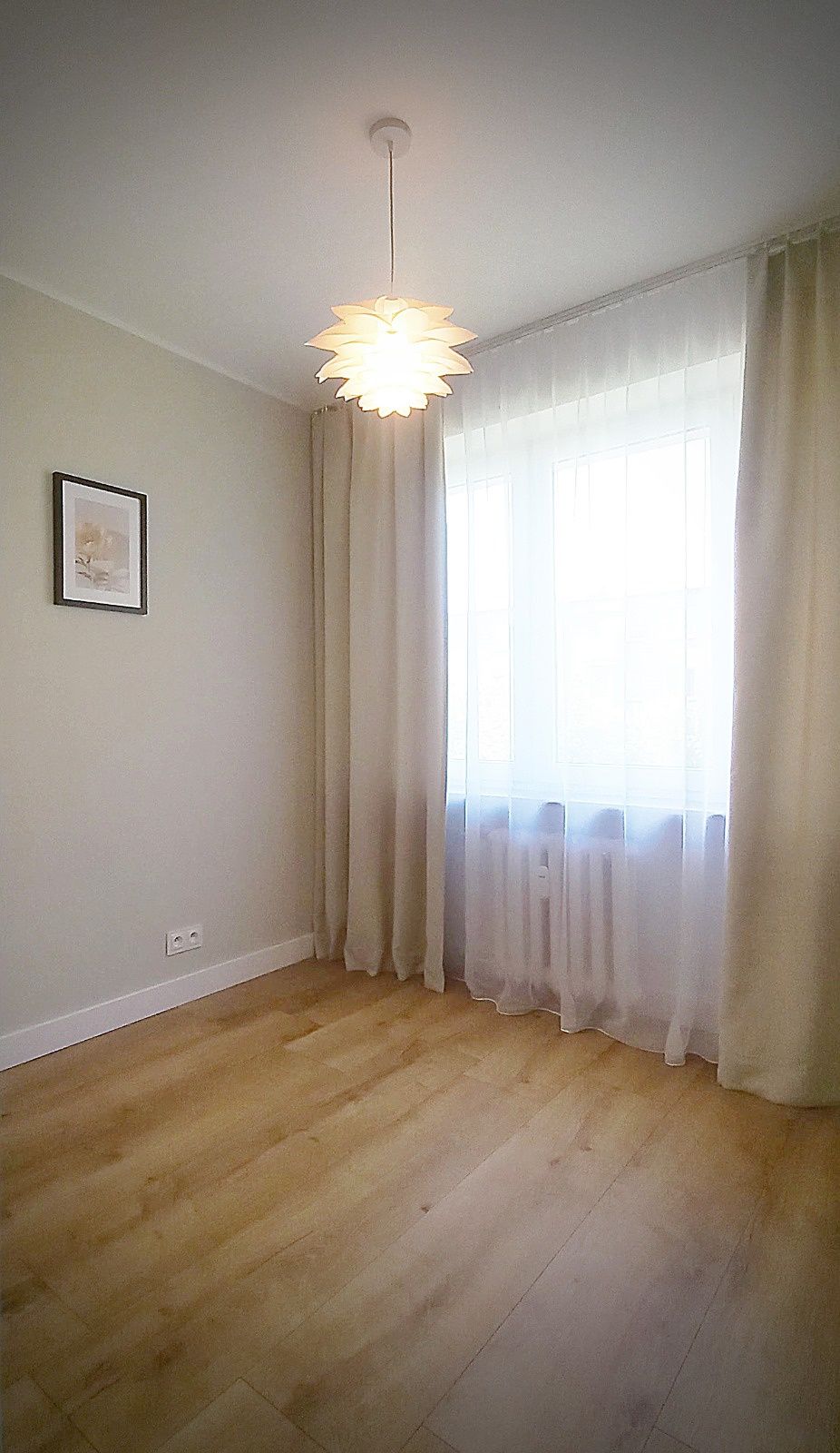 *** Sprzedam* Centrum* 3 pokoje* ul. Piastowska* 39m2* balkon***