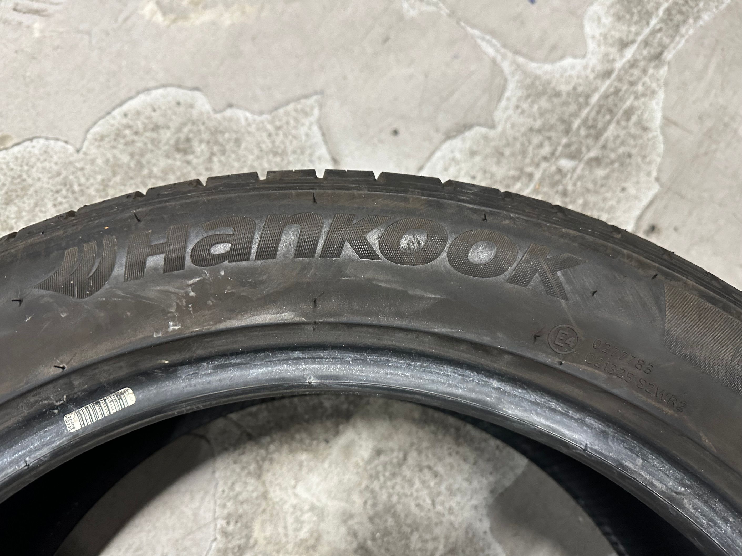 Opony Hankook ventus S1 evo2 SUV - 235/50/19