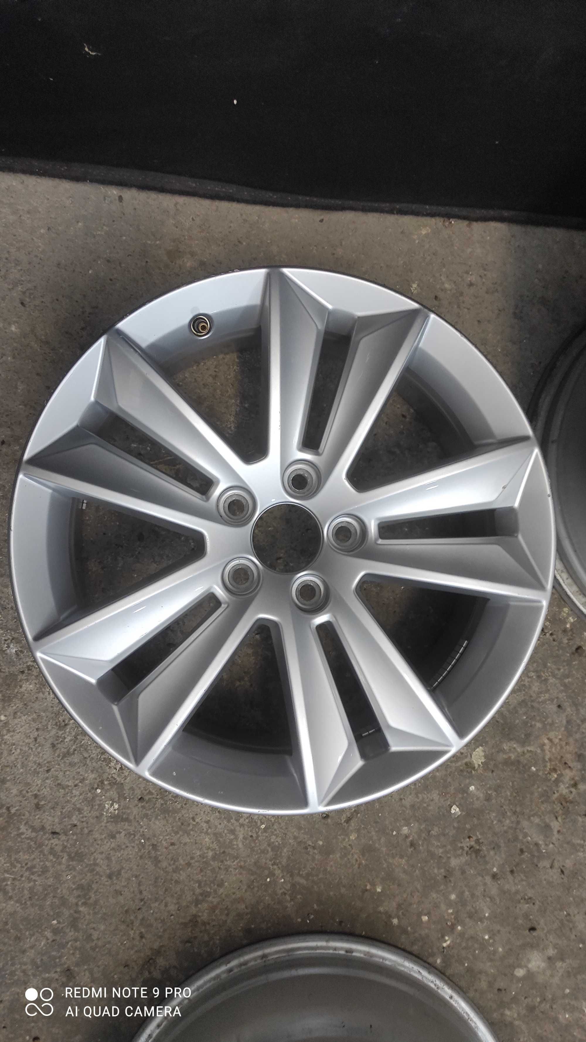 Alufelgi Felgi aluminiowe Volvo Ford R17 5x108