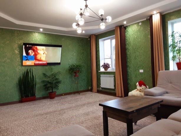 Будинок 160м + 1,1га землі