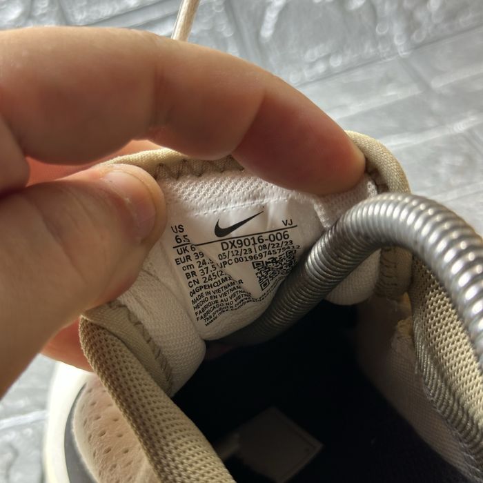 Жіночі кросівки Nike Air Zoom Tr 1 Beige DX9016-006