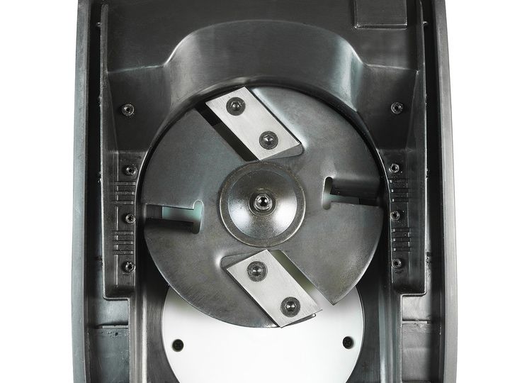 Садовий подрібнювач гілкоріз подрібнювач гілок Енергомаш ШЕ-2400