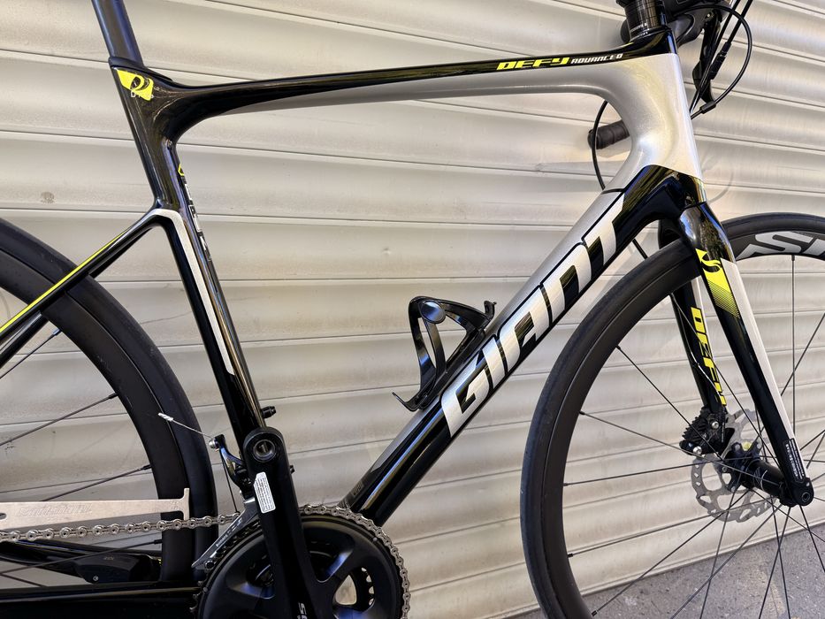 Rower szosowy giant defy advanced 2 r.  M/L shimano 105 2/11