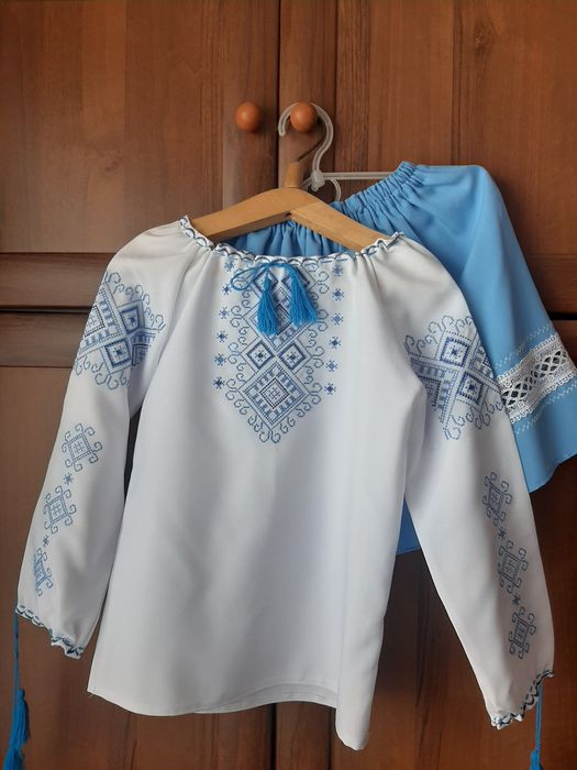 Комплект сорочка і спідничка