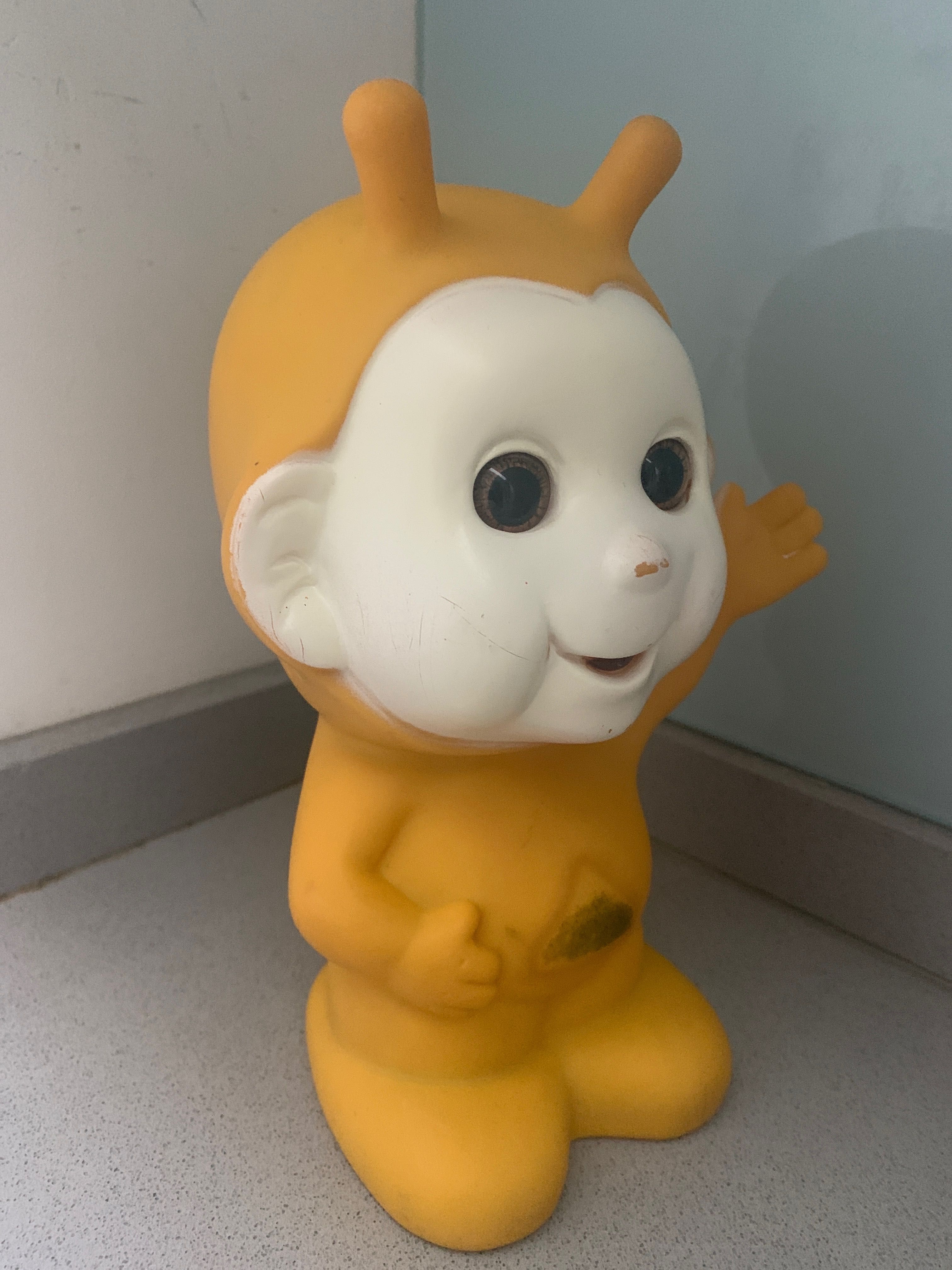 Brinquedo antigo Teletubbies mealheiro