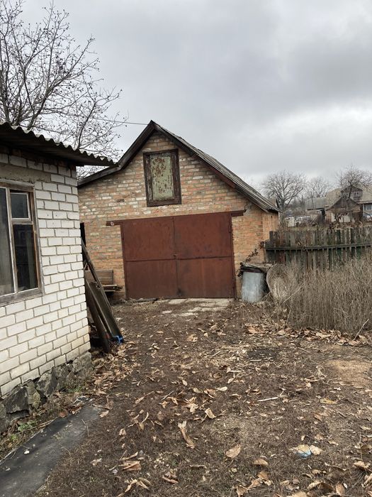 Продам дом в центрі селища Цвіткове