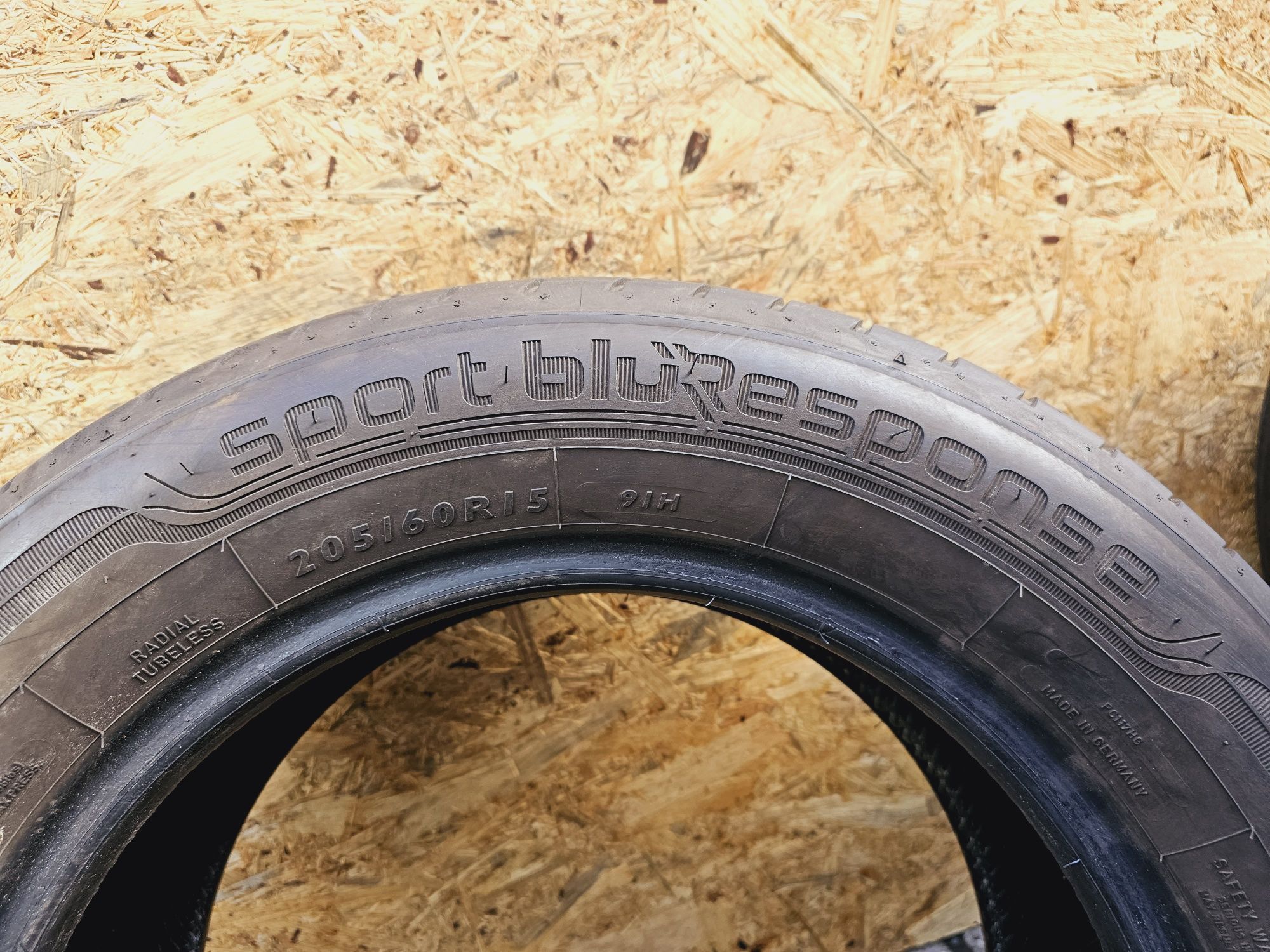 BDB Stan. 6mm. 205/60 r15 Dunlop Sport Bluresponse