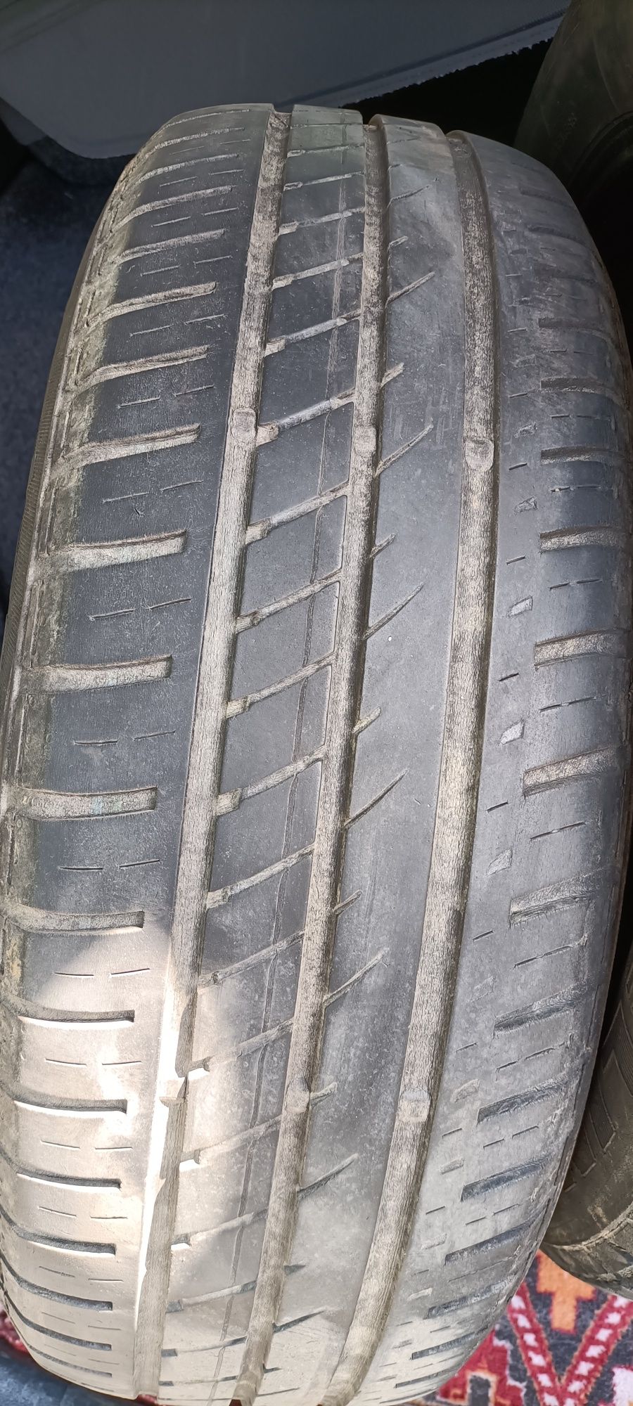 Opony 2x 195/6515  Matador i 2 205/60/15 Michelin.