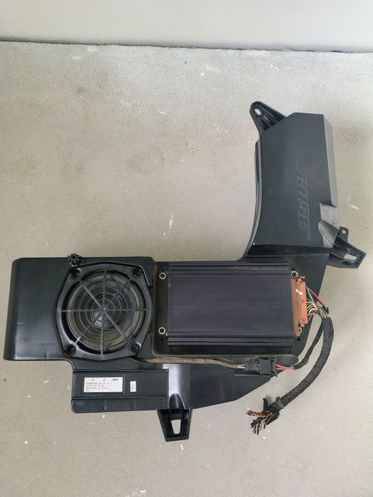 Nagłośnienie BOSE Audi A4 B6 komplet