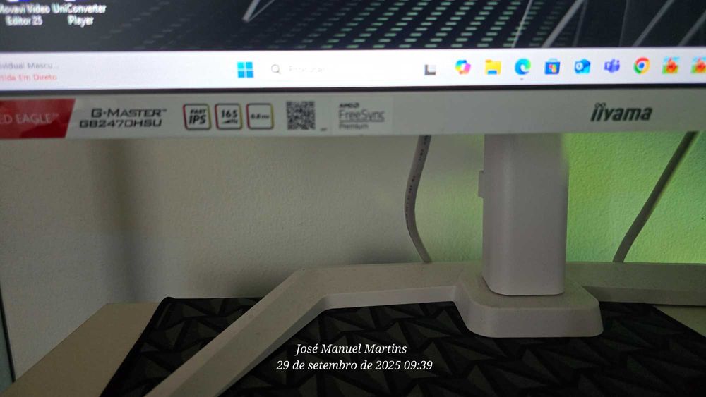 Vende-se Monitor Asus