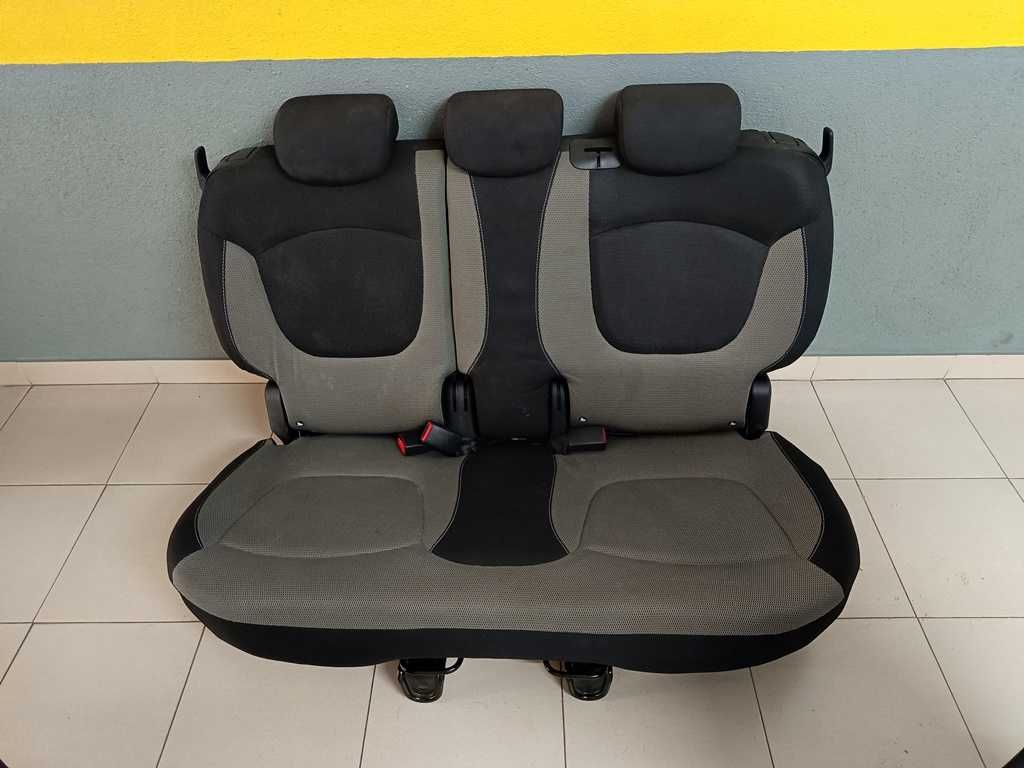 Renault Captur conjunto de bancos