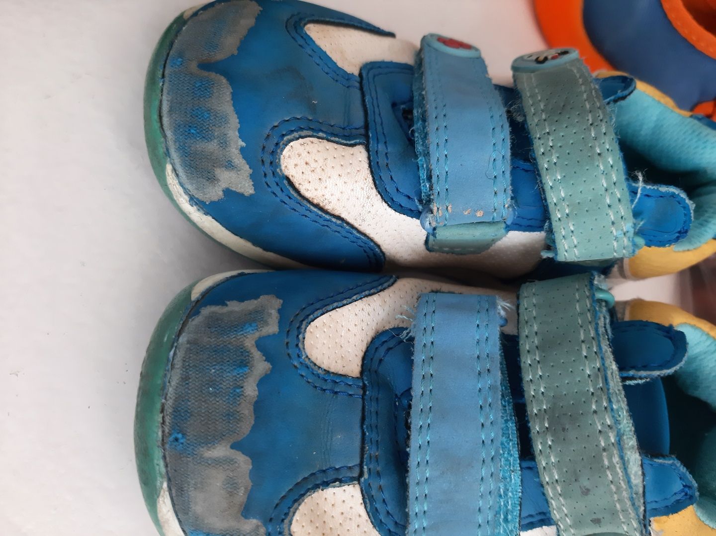 Buty , adidasy, kapcie rozm. 23