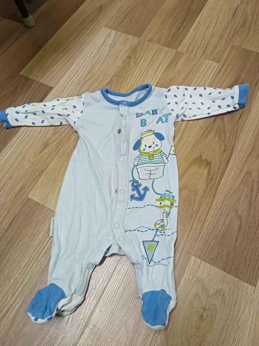 Дитячий одяг для новонароджених дітей