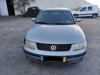 VW Passat 1.9 TDI 90 CV Só Para Peças