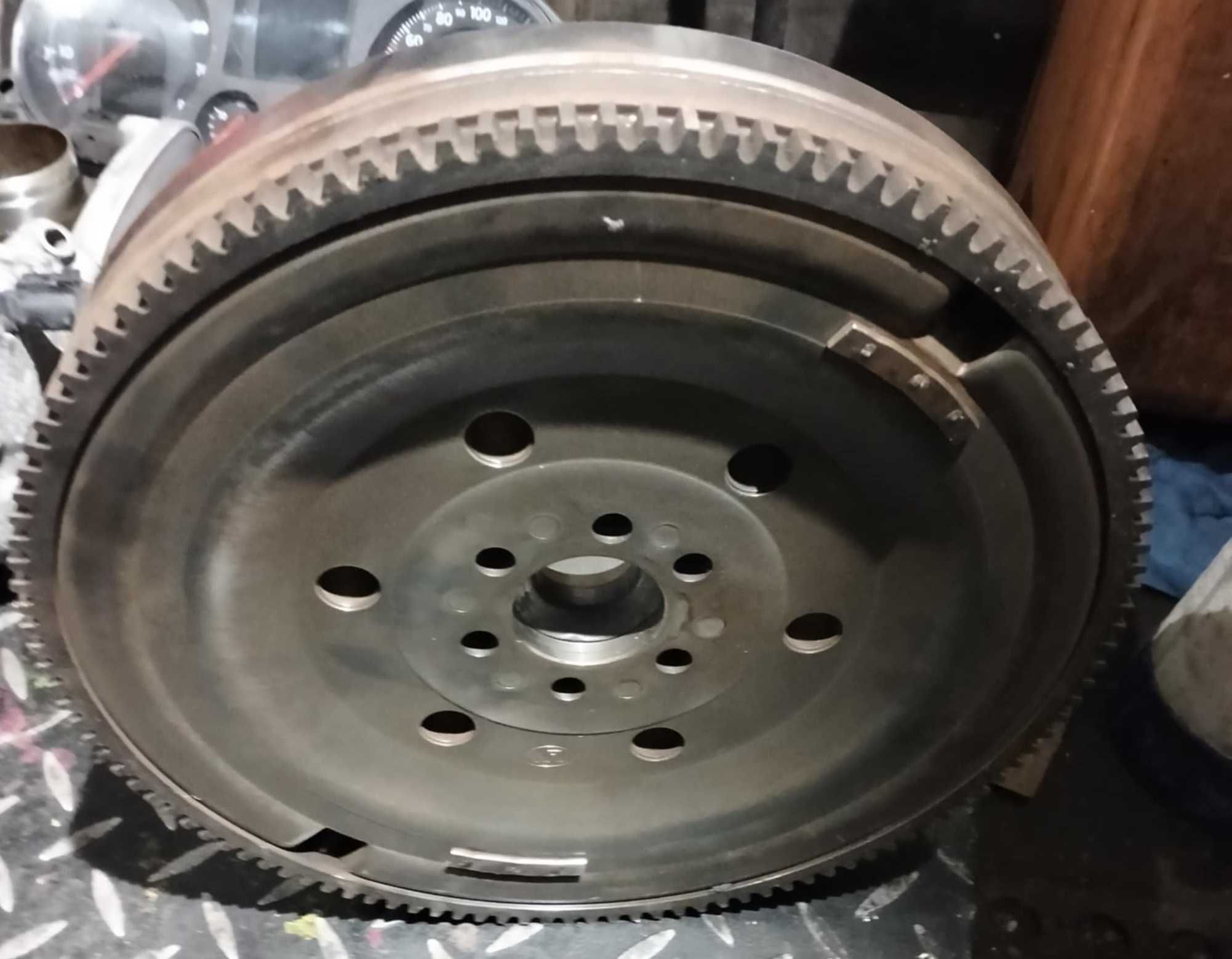 sprzęgło dwumas komplet vw Passat B5 Audi A4 B5 B6 B7 A6 1.9 6-biegów