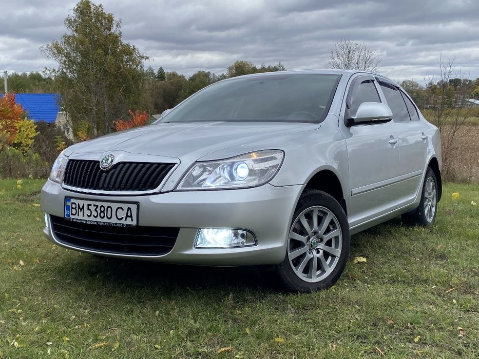 Офіційна Skoda Octavia 1.6 2010 рік