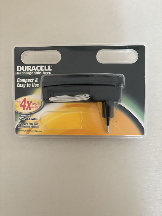 зарядное устройство Duracell для перезаряжаемых аккумуляторов