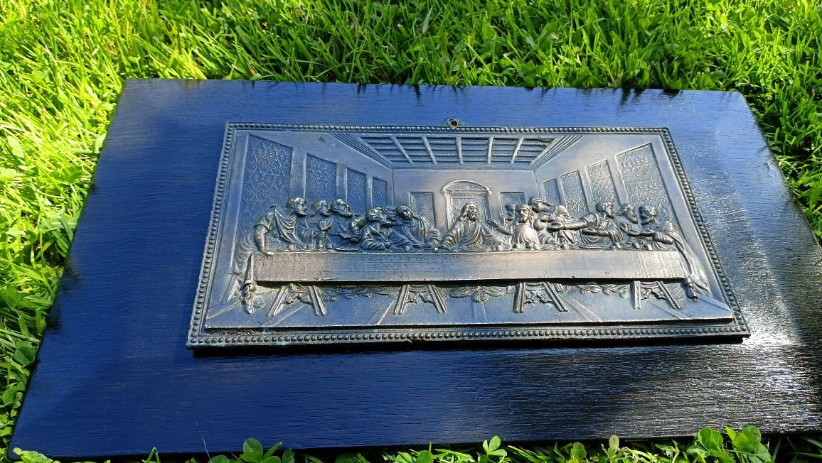 Ostatnia wieczerza 28,5 cm x 15,5 cm z mosiądzu-brązu na desce dębowej