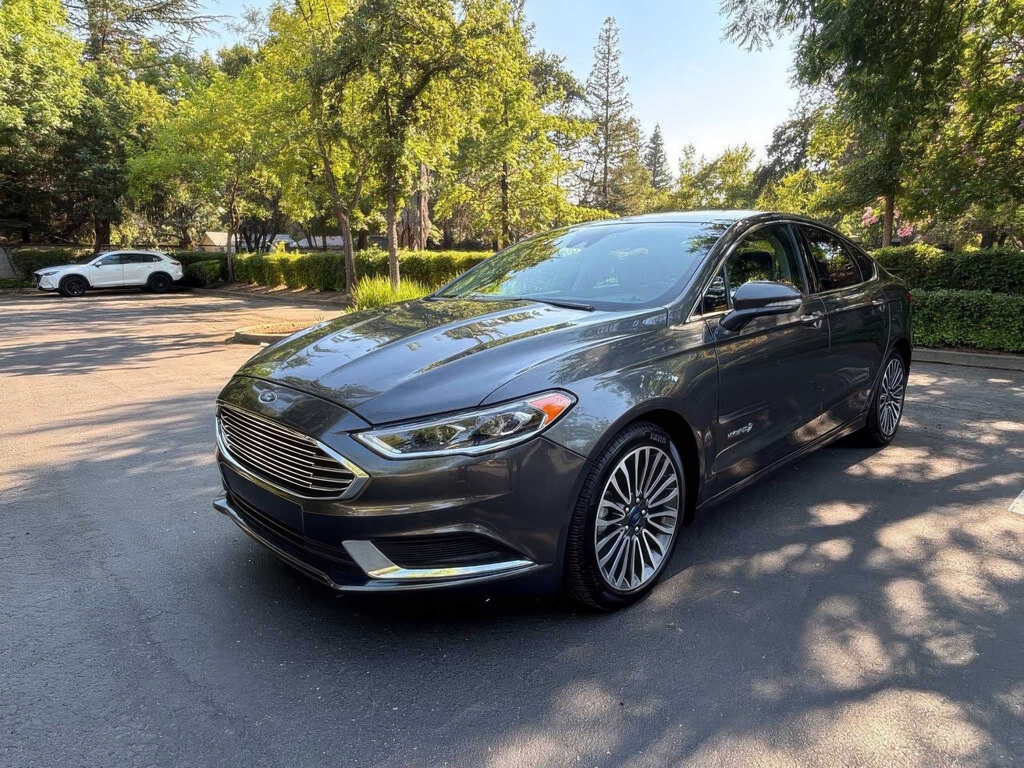 2018 Ford Fusion Hybrid Titanium