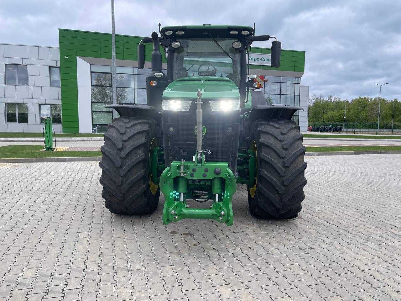 Трактор John Deere 8400R 2019