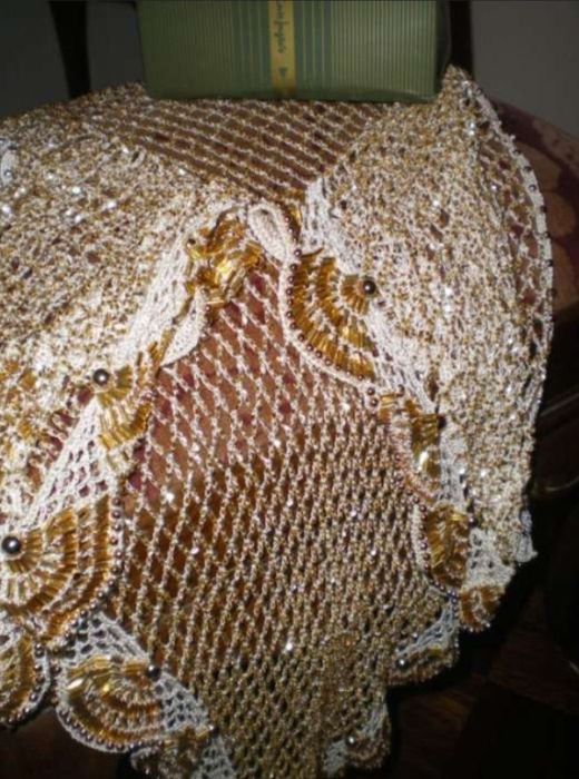 Capinha / mantilha de cerimónia - nova