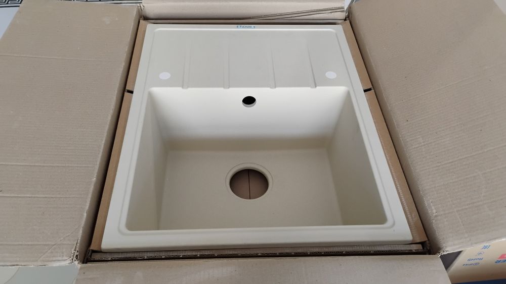 Гранитная мойка Fabiano, 62*50 Кремовый цвет.