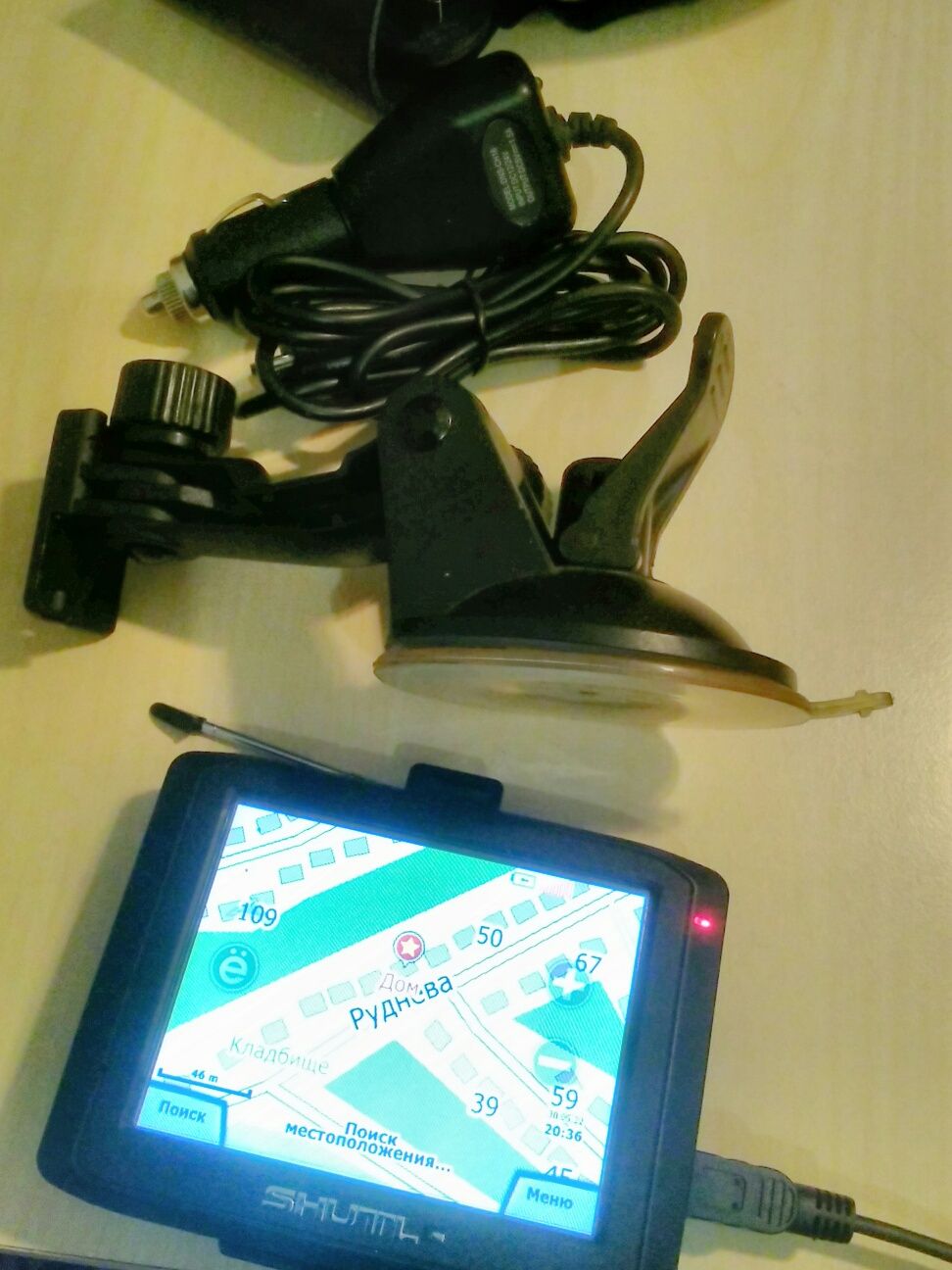 Навигатор Shutle PNA-3520