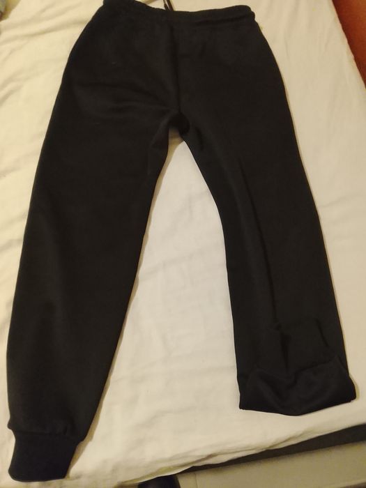 Calça preta das MC kenzie