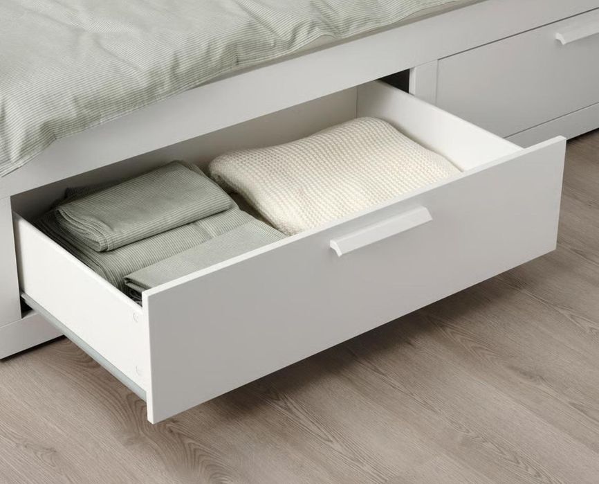 Cama BRIMNES IKEA solteiro/casal com gavetas