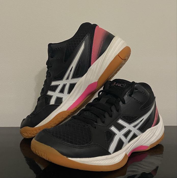 Оригінальні волейбольні кросівки ASICS GEL-TASK MT 3