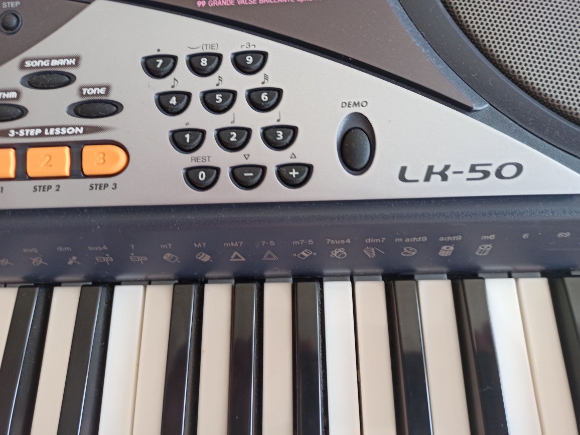 Organki casio lk-50