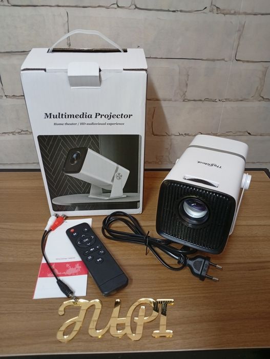 Mini projektor thundeal td80w android
