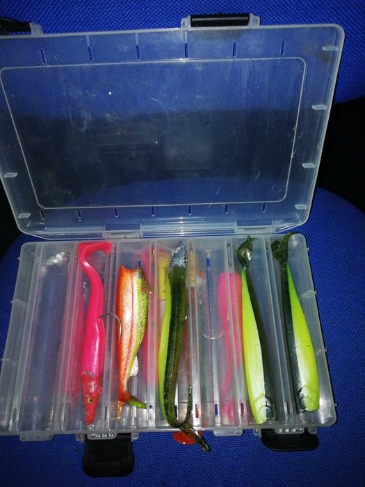 Conjunto de amostras para pesca da Corvona