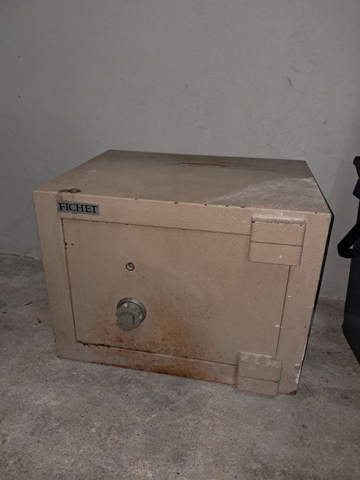 Cofre FICHET Usado