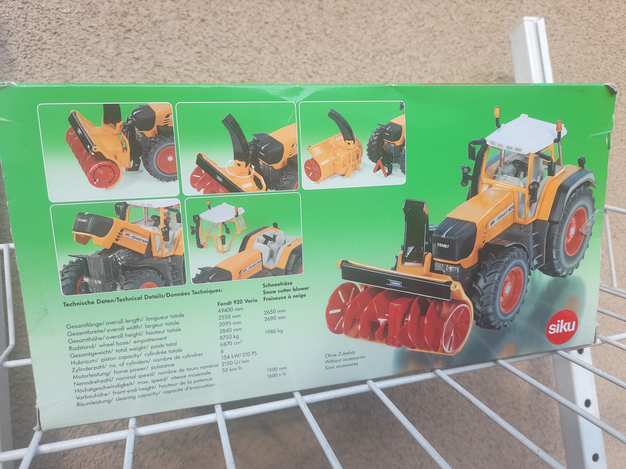 Traktor fend Siku 3660 odsniezarka