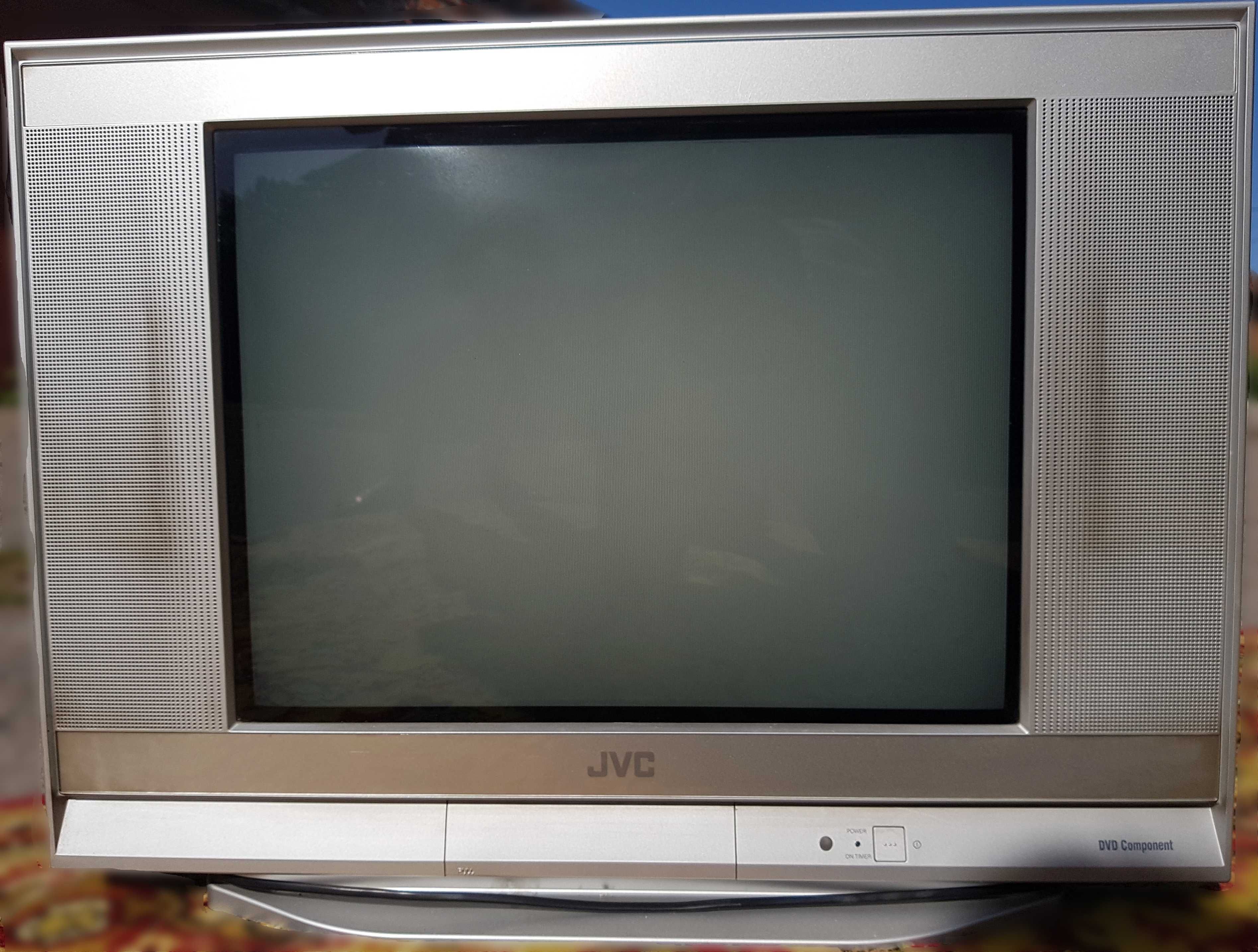 Телевизор JVC в хорошем состоянии