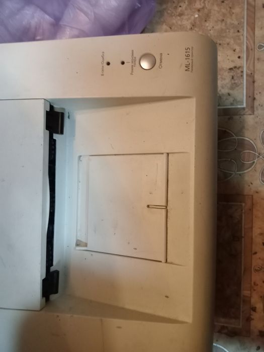 Лазерныи принтер Самсунг ML1615