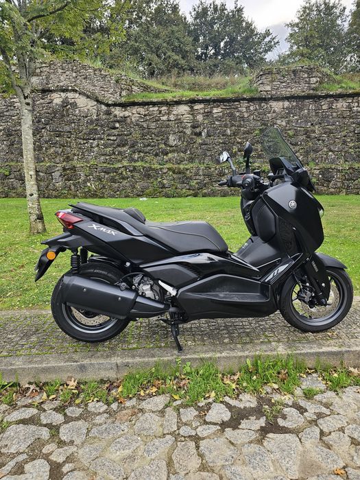 X-MAX 300 TechMax (Possibilidade de Financiamento)