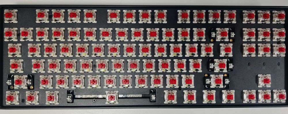 Бездротова механічна клавіатура Keychron K8 Pro VIA QMK