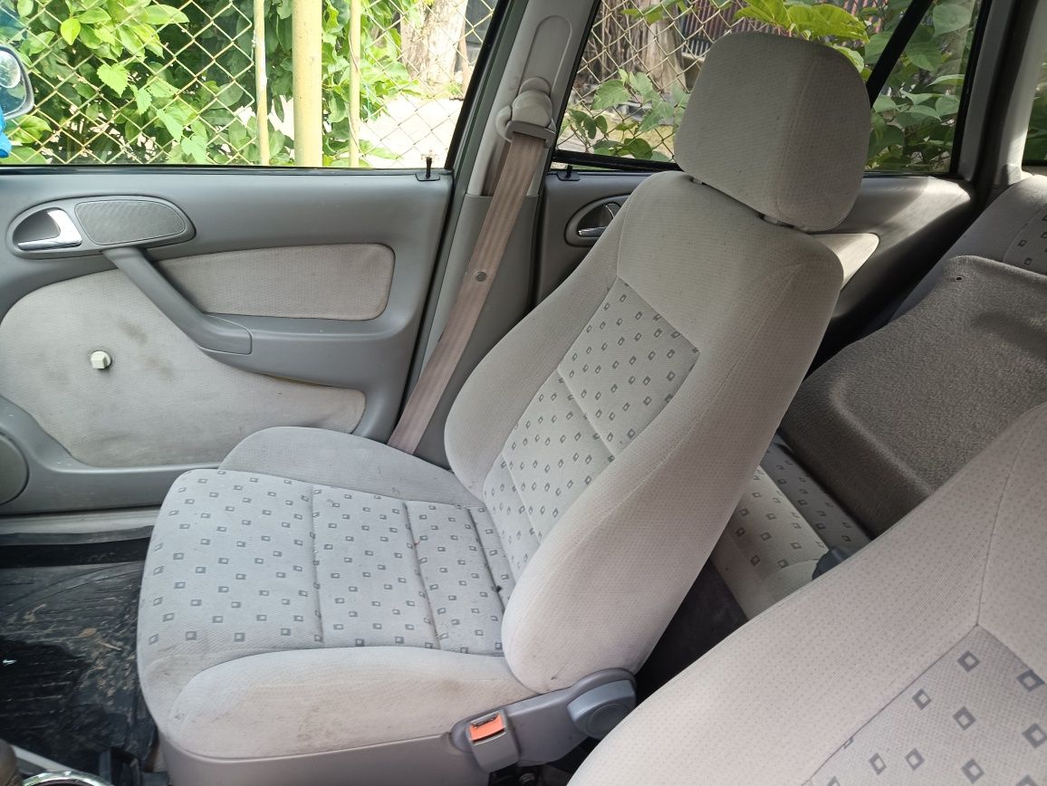 Volkswagen Pointer 1.8 газ бенз