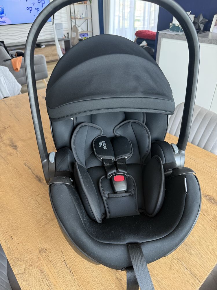 Britax Romer Baby-Safe Pro fotelik+baza obrotowa