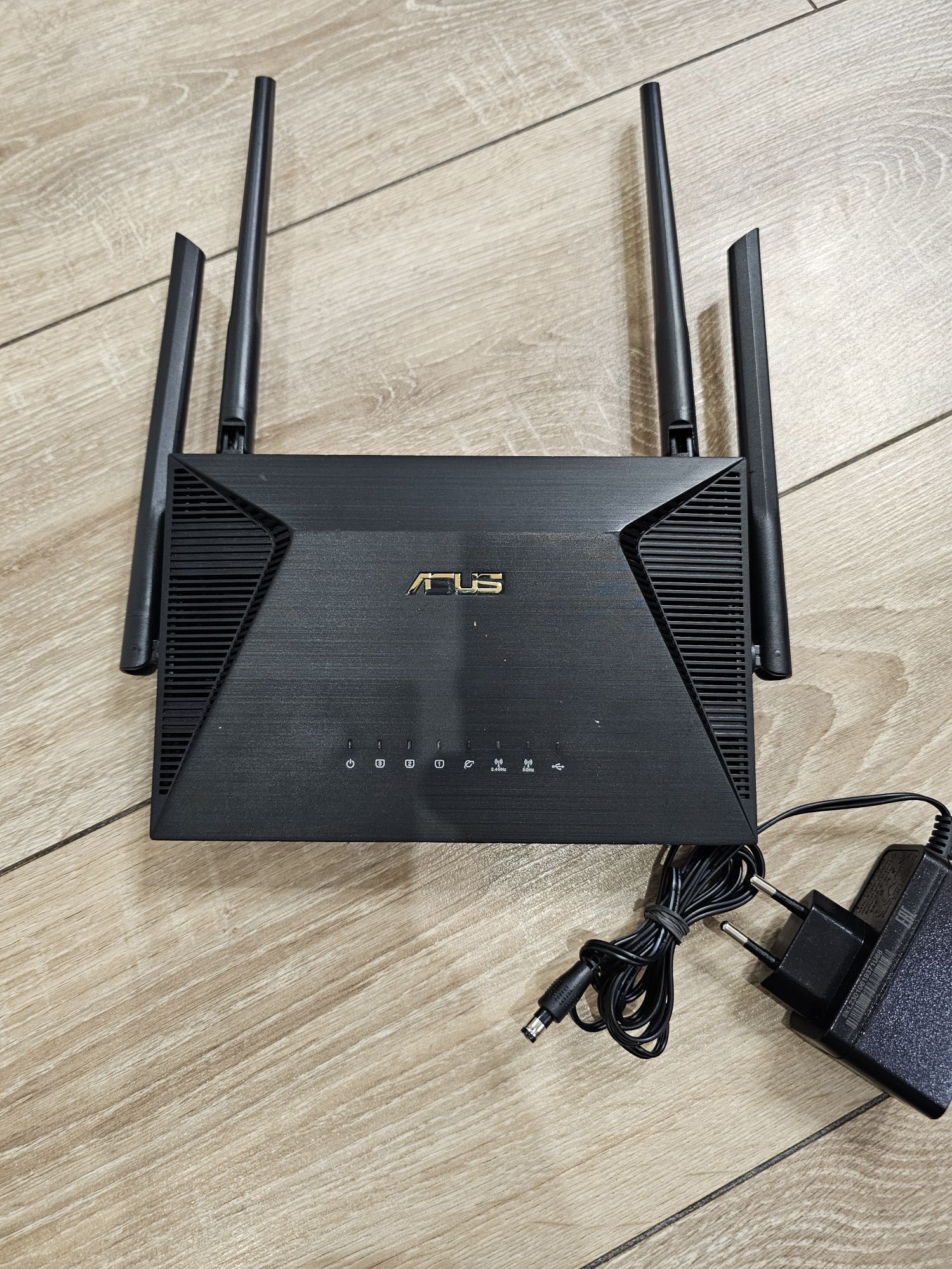 Роутер ASUS AX53U потужний WiFi6 маршрутизатор для стабільного зв'язку