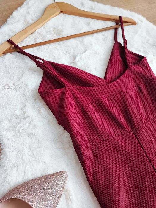 Wieczorowa bordowa MIDI sukienka M38 kobieca wesele chrzciny old money