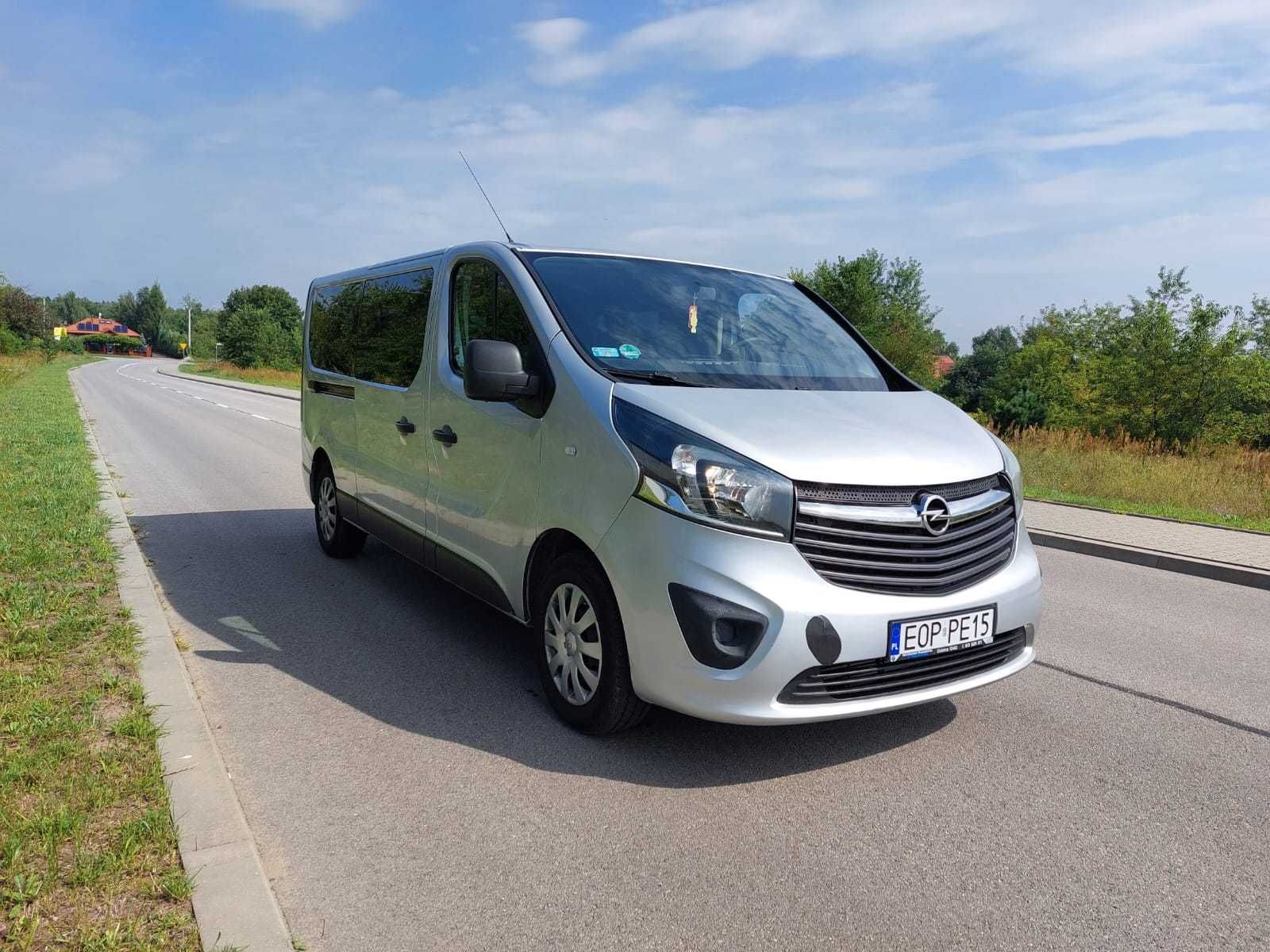 Wypożyczalnia Samochodów osobowych Bus Busy Auto lawety Blaszak