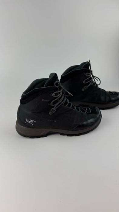 ботинки Arcteryx 44 размер 28 см мужские кроссовки Арктерикс Арк