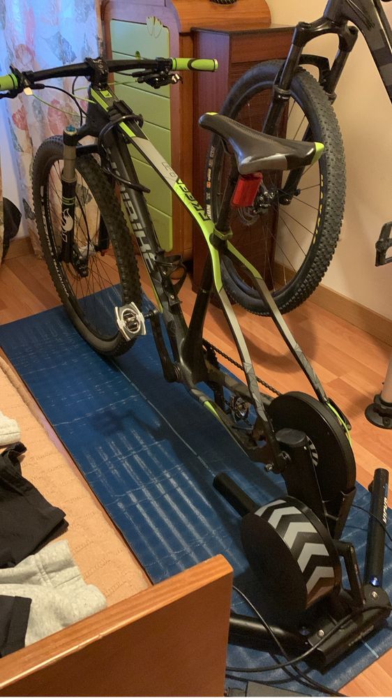 Rolo Wahoo Kickr PowerTrainer