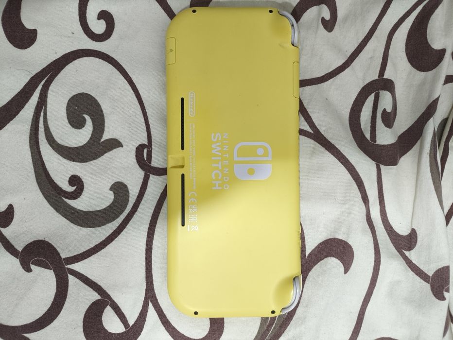 Nintendo switch lite 64гб
