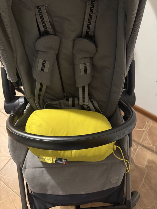 Wózek Cybex melio 2023, snogga, holder