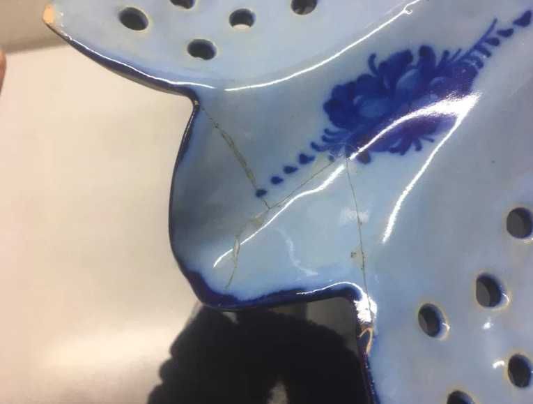 Cesta Azul em Loiça (Artesanal)